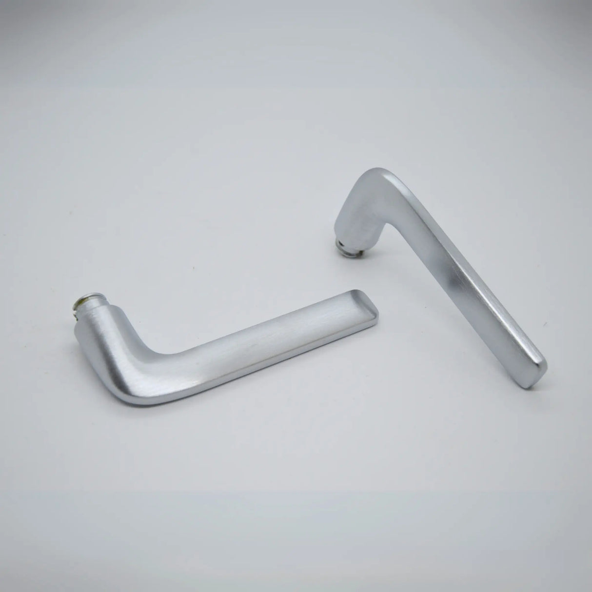 MANIGLIA PER PORTA SELENE CROMO SATINATO Brackle